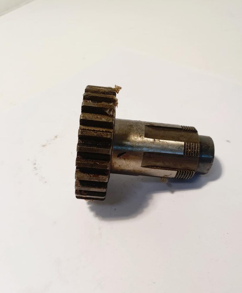 BSA C15 WR Gear Sprocket MS 4th 27T. NOS BRITISH Only Austria