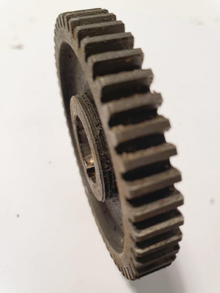 Triumph 3TA 5TA T90 T21 T100A T100R Cam Shaft Driving Gear used