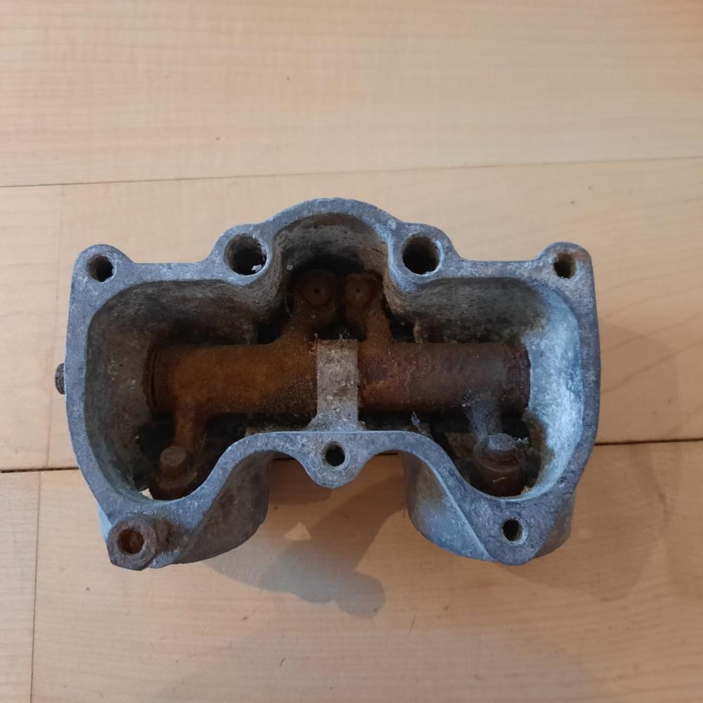 Triumph Rockerbox Inlet used. Alloy Head. 650 cc Pre Unit w. Rocker ...