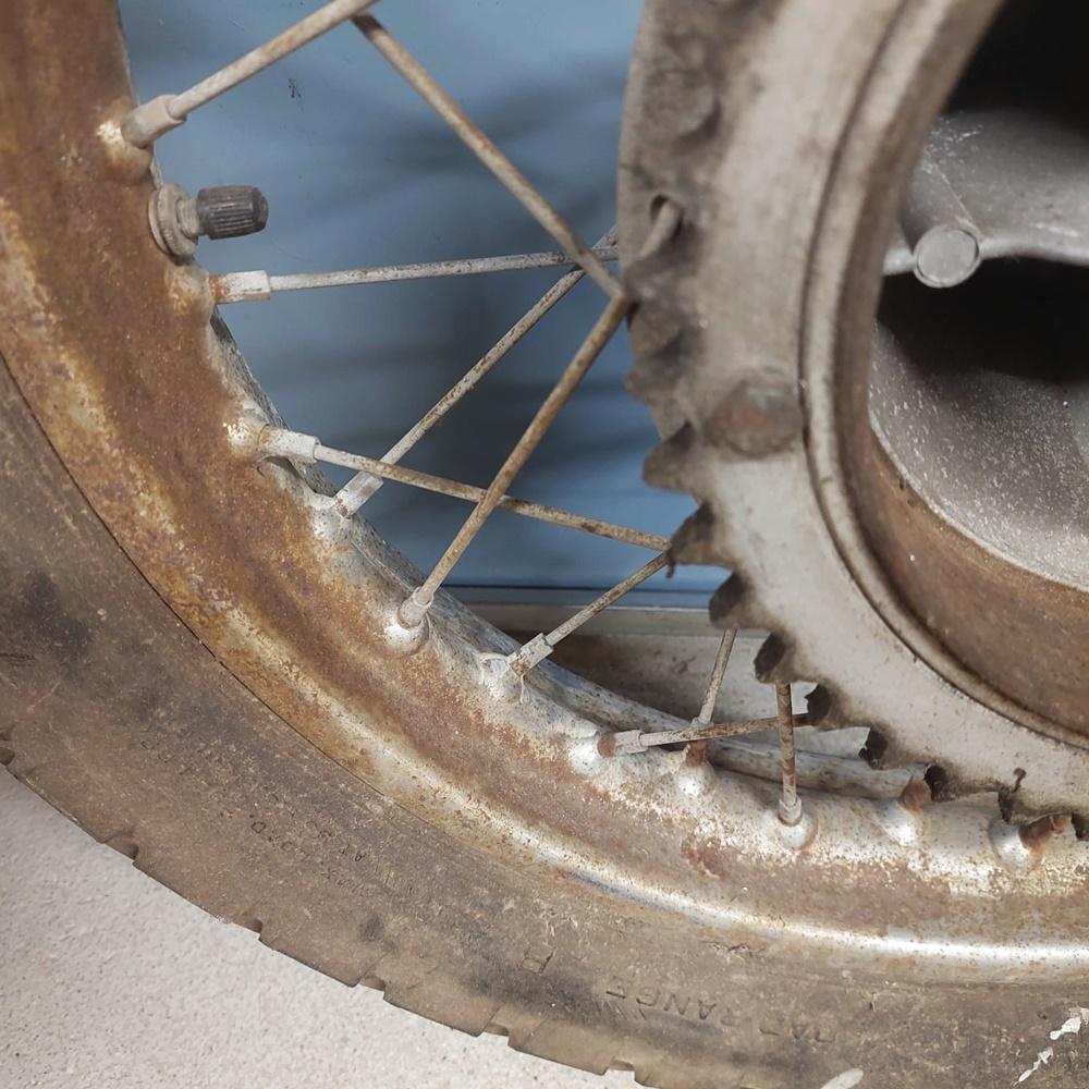 Triumph Conical Rear Hub BSA / Triumph Wheel. Conical Rear Hub 7
