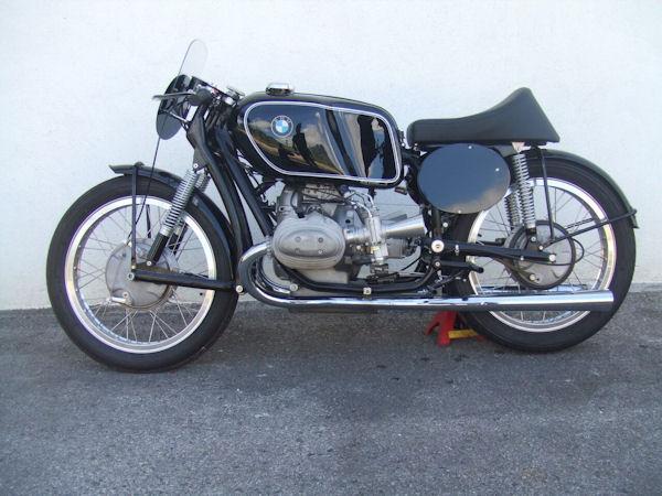 Мотоцикл bmw rs
