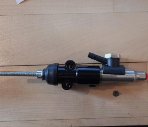 Triumph/Norton KMIII  Master/Brake Cylinder T140 1974-81 rear Stainless Steel