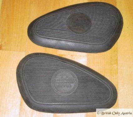 Matchless Kneegrip rubbers /Pair