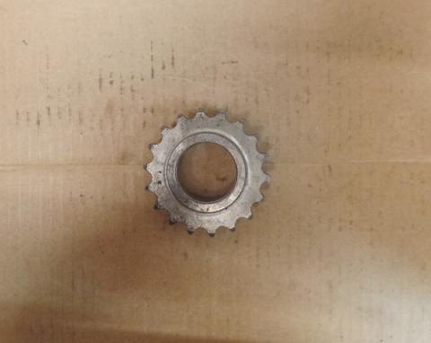 BSA A7/A10 Engine Sprocket 18T.  2-lobe NOScam 