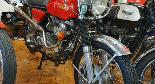 Norton 1972 Commando 750cc