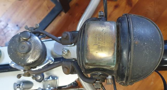 Douglas 2 3/4 HP  ca. 1920