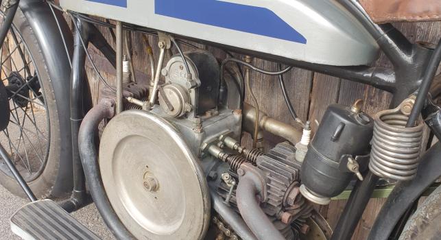 Douglas  600 cc 1923