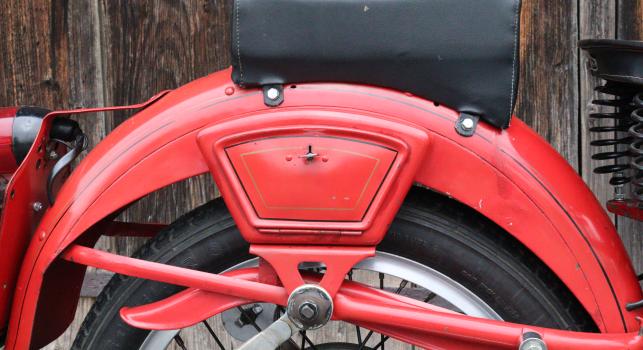 Moto Guzzi 250 aerone