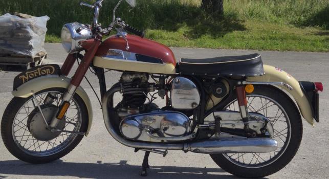 Norton Dominator 88. 500 cc. 1961