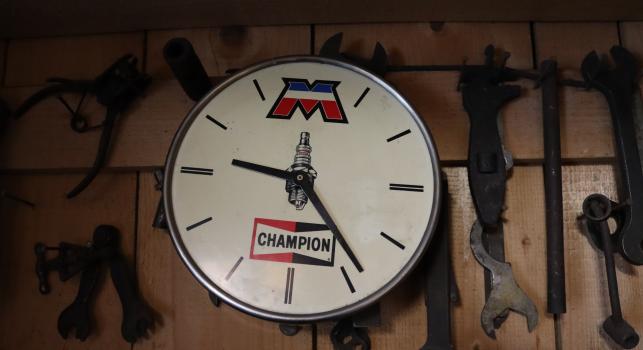 Champion clock 