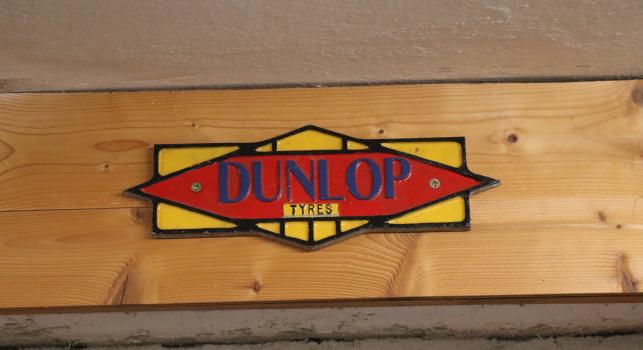 Dunlop Tyres Sign