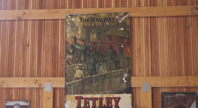 Tetley sign