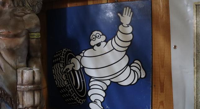 Michelin Sign