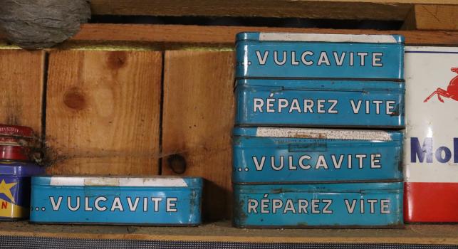 Vulcavite tin