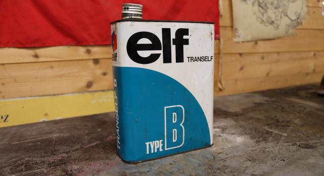 Elf Typ B Oil Can