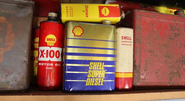 Shell Super Diesel can 