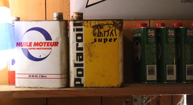Polaroil Oil can 