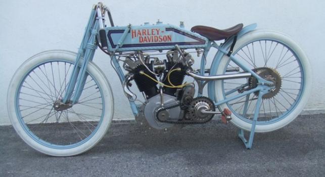 Harley 8 Valves riveted tank racer 1000 cc 1916. replica