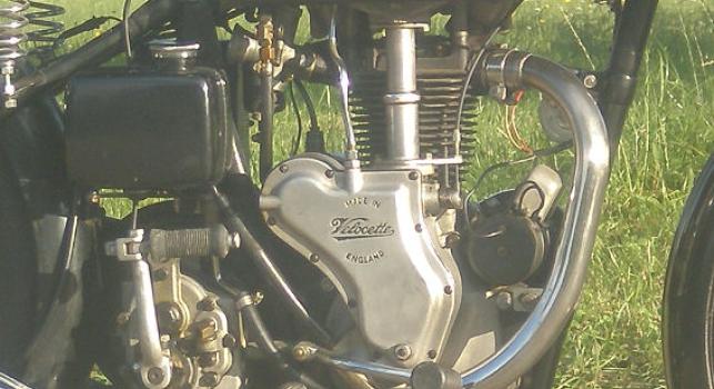 Velocette MAC 350 cc.   1948