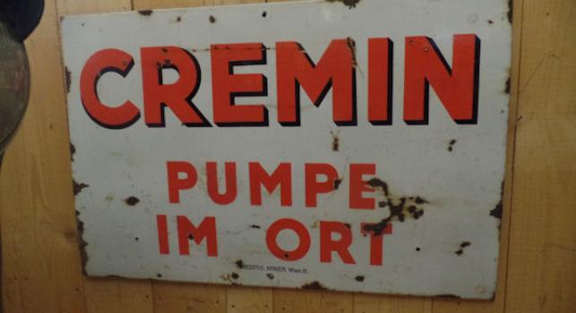 Cremin pump im ort