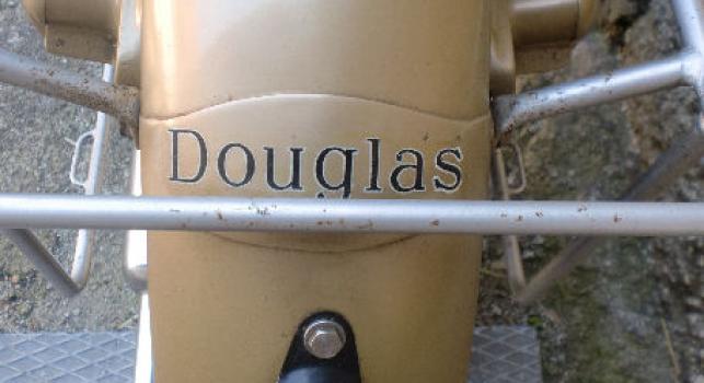 Douglas 90+