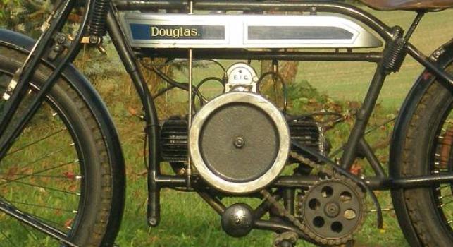 Douglas 2 3/4 HP. TS/23