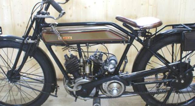 James Pineapple 1922 V-Twin 500 cc