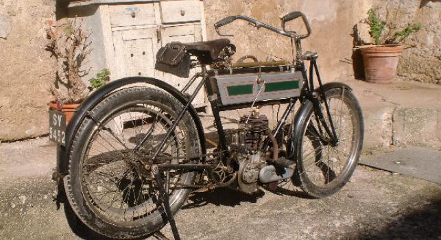 Triumph 1906 450cc