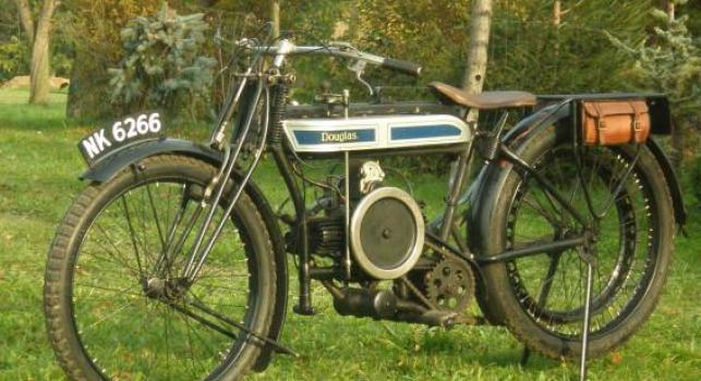 Douglas 2 3/4 HP. TS/23