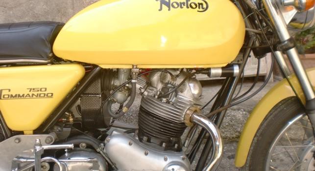 Norton Commando 750  1971