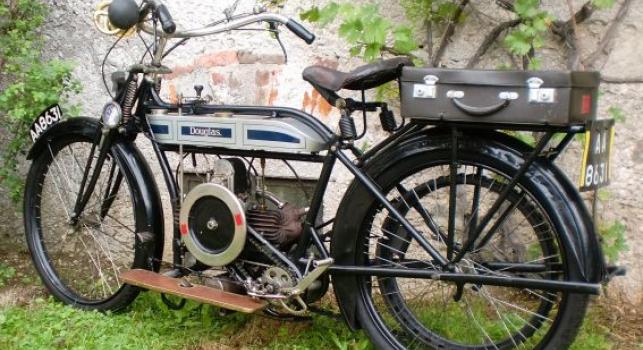 Douglas 348 cc 1914