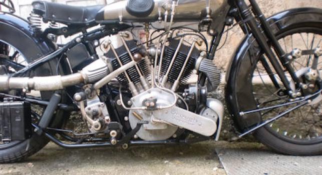 Brough Superior Vintage British Motorcycle Pin Badge Transportation Motorbike 