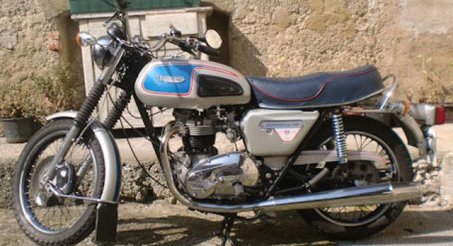 Triumph Bonneville 750cc Silver Jubilee 1977