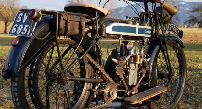 Douglas 2 3/4 HP  1922