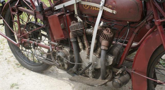 Indian 1921.  1000cc  Power Plus