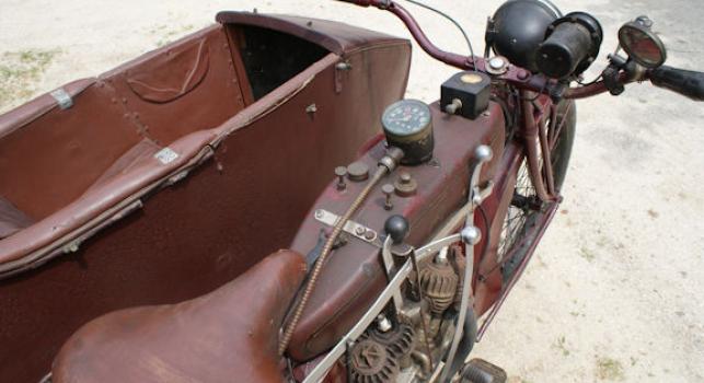 Indian 1921.  1000cc  Power Plus