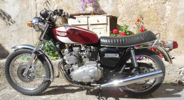 Triumph T160  740 cc  1975