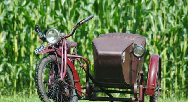 Indian 1921.  1000cc  Power Plus