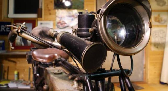 Triumph SD 1925 557cc original paint