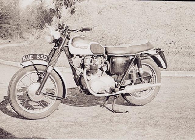 Triumph T90 Braithwaite 1967