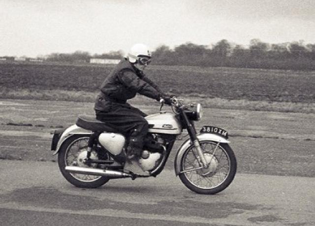ES 400 Norton Silverstone 1964