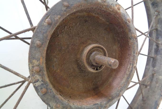 Vorderrad gebraucht 19" Felge WM2