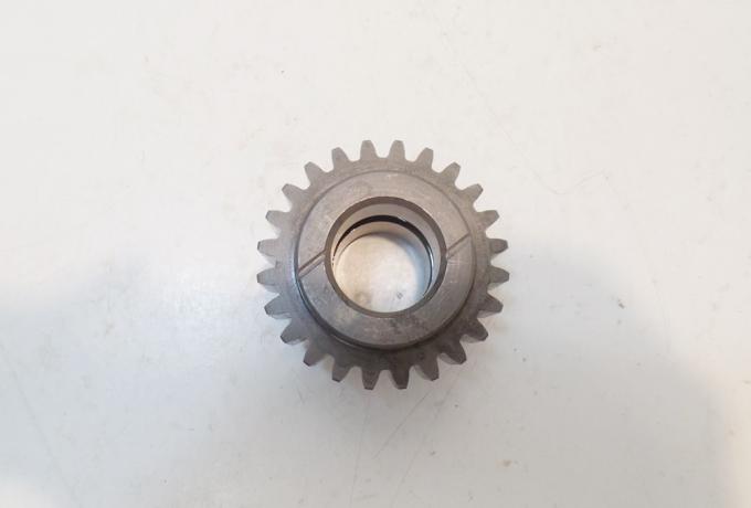 Vincent Layshaft 2nd Gear Early Y 24T.