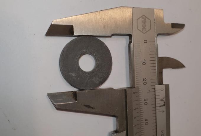 Triumph Rubber Washer Battery Case Fitting