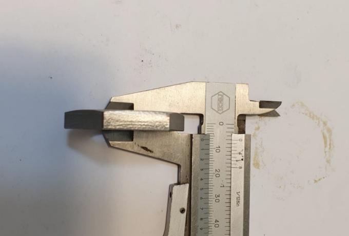 Triumph 3TA  5TA  T100C  T100R  High Gear Nut 1957-74