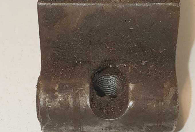 AJS/Matchless Strap Clamping for Dynamo