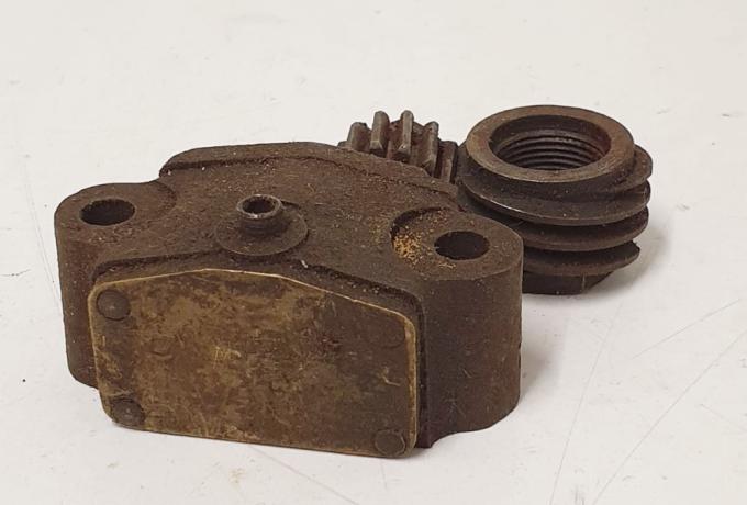Norton Oil Pump and Drive used