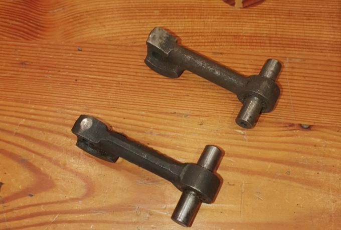 Cam Follower Pair. Inlet or Exhaust Crankcase Norton ES2, Mod. 18, 16H used