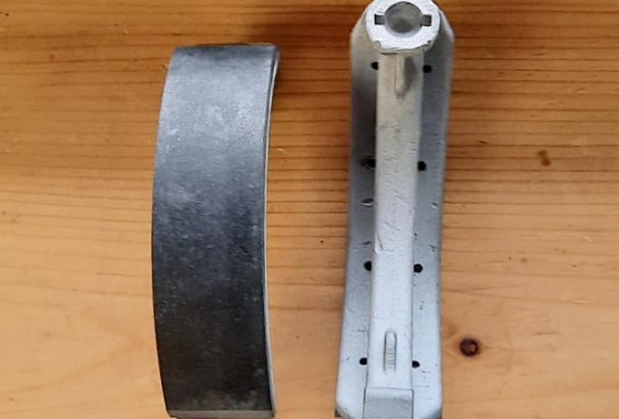 BSA A7 / A10. Ariel. Brake Shoes. 7". Pair