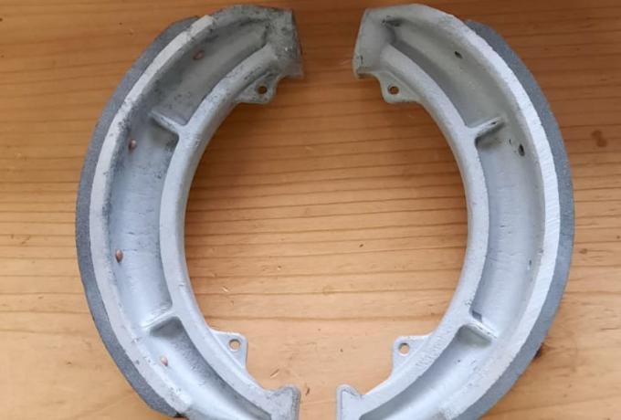 BSA A7 / A10. Ariel. Brake Shoes. 7". Pair